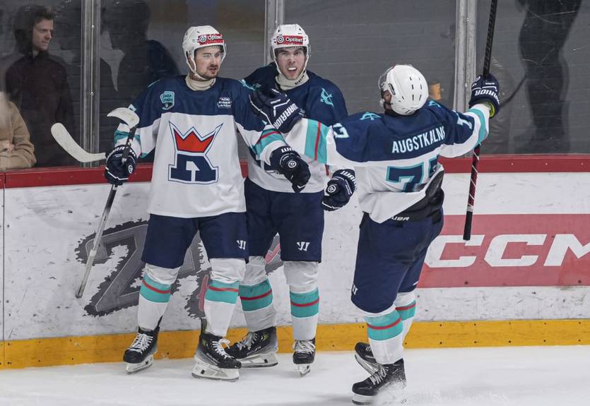 Київ Кепіталз виграли прем'єрний матч у Балтійській хокейній лізі