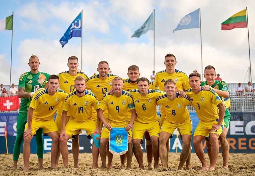 Україна бойкотуватиме матч за "бронзу" суперфіналу Євроліги з пляжного футболу Україна бойкотуватиме матч за "бронзу" суперфіналу Євроліги з пляжного футболу