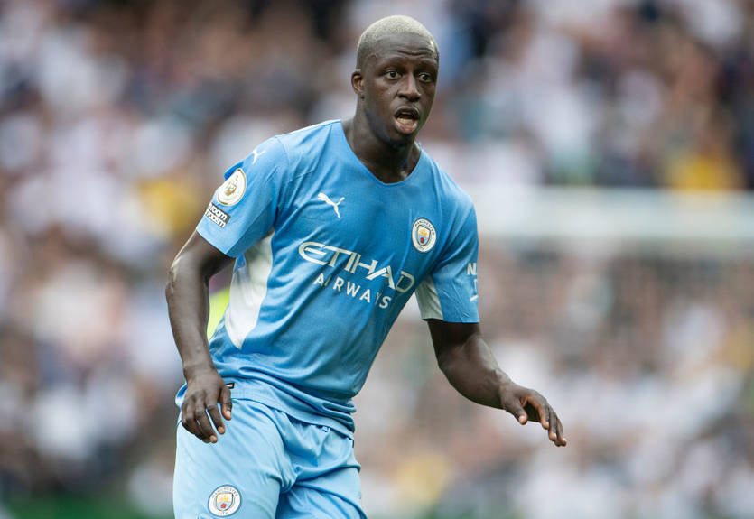 Скандальный экс-игрок Манчестер Сити продолжит карьеру в Польше