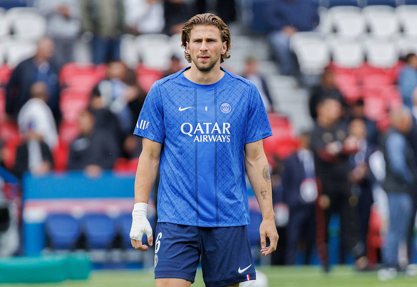 Забарный остался в запасе на стартовый матч ПСЖ в Лиге чемпионов