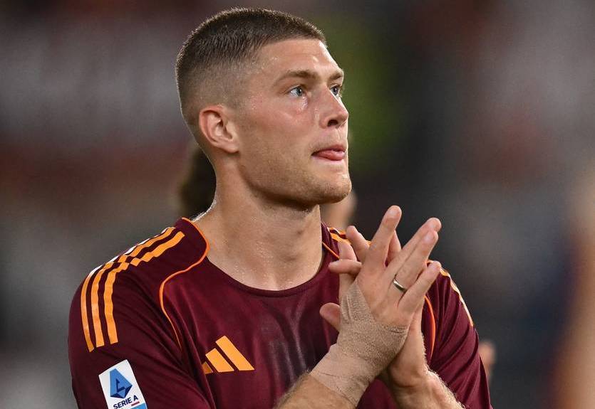 "Альтернатива": Тренер Роми висловився про роль Довбика в команді "Альтернатива": Тренер Роми висловився про роль Довбика в команді