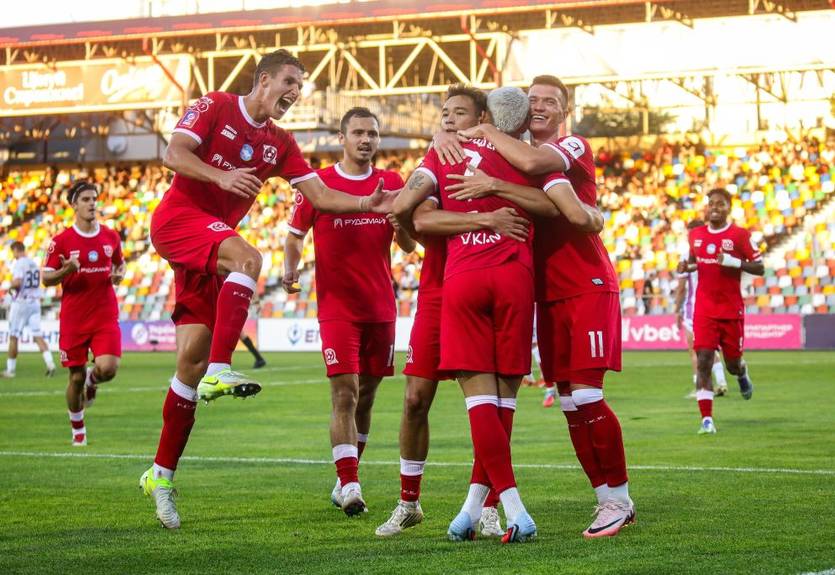 Кривбас і Олександрія розділили призи туру УПЛ