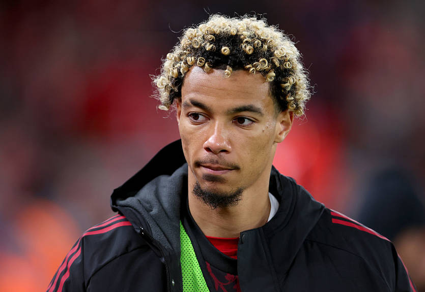 Слот висловився про чутки щодо серйозного штрафу зірці Ліверпуля, який отримав дурну червону