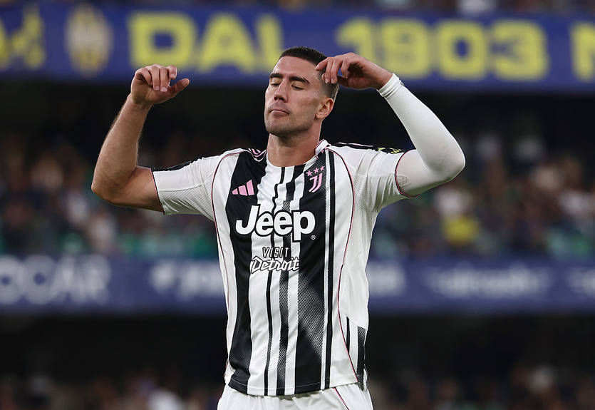 Манчестер Юнайтед может подписать звездного нападающего в январе