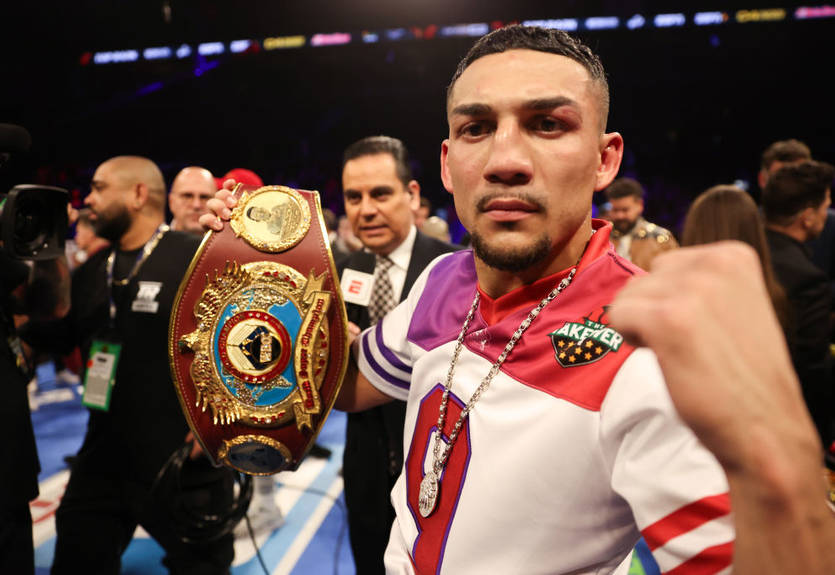 Теофімо Лопес назвав майбутнього суперника найбільш переоціненим боксером