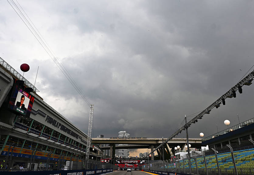 Відомо, яка загроза очікує на гонщиків на Гран-прі Сінгапуру