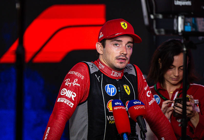 "Мы просто пассажиры": Леклер откровенно оценил болид Феррари