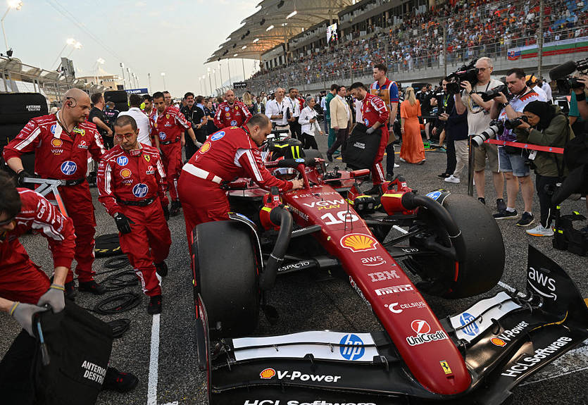 Менеджер Леклера назвав проблеми Феррарі в чемпіонаті