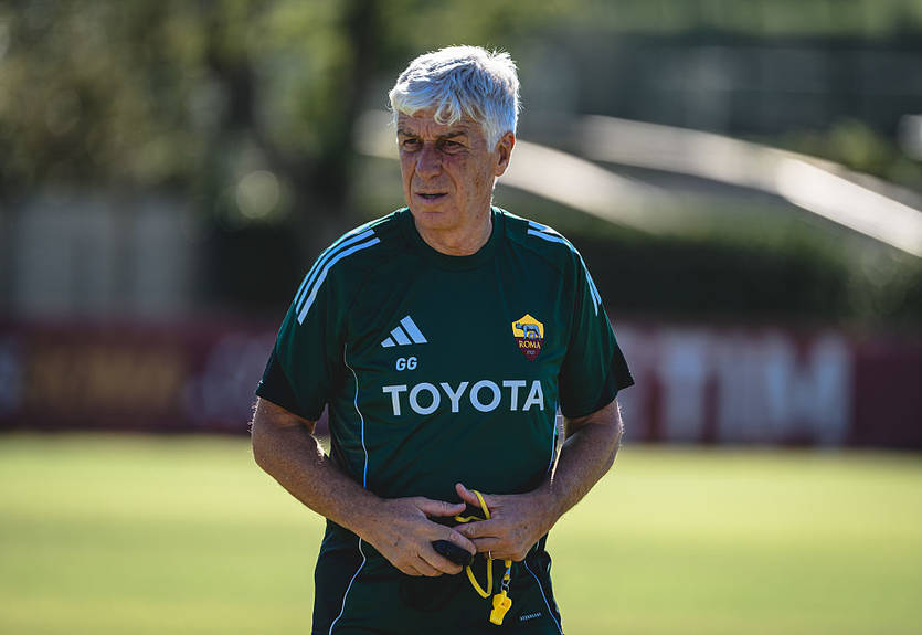 Рома вірить у Довбика. Тренер підтвердив роль пенальтиста