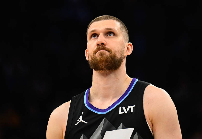 Украинские баскетболисты в деле. Предсезонные игры Михайлюка и Лени