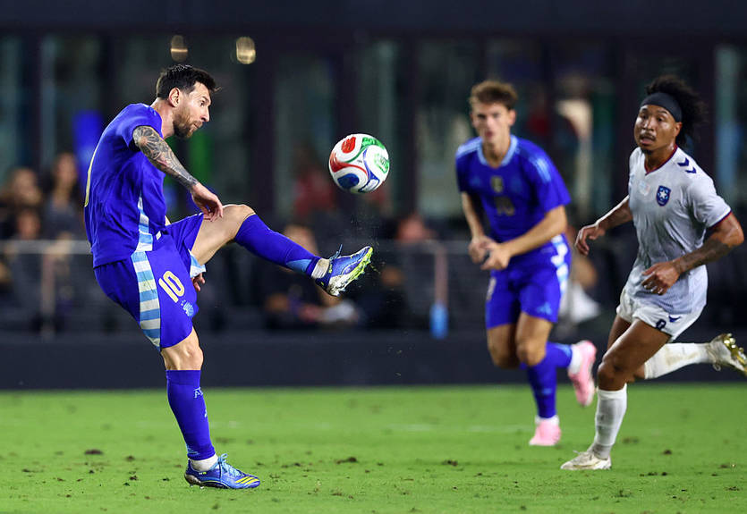 Месси не забивал во время разгрома Пуэрто-Рико