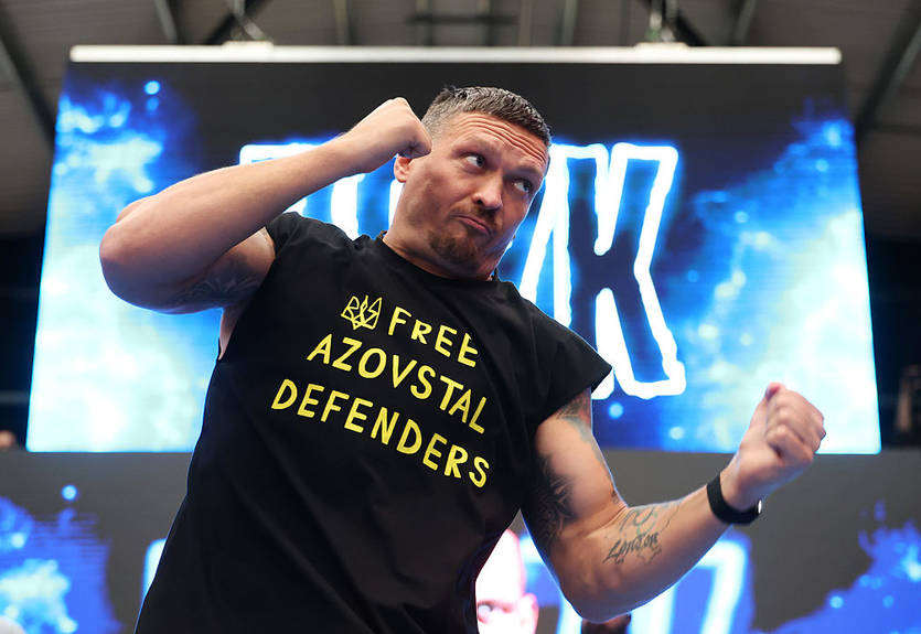 "Ведем переговоры": Усику предложили провести бой на голых кулаках