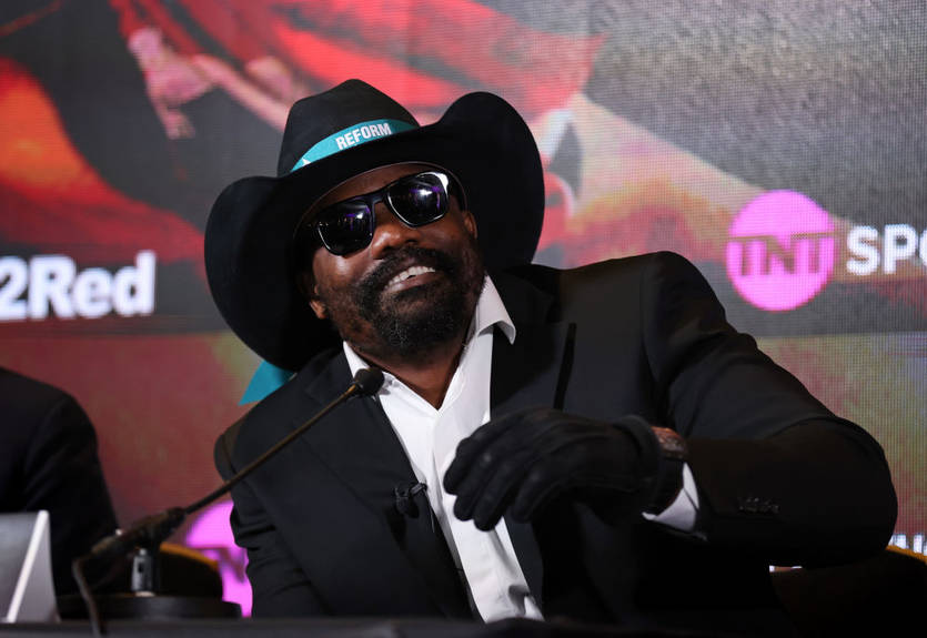 Чісора веде переговори з суперником для ювілейного бою