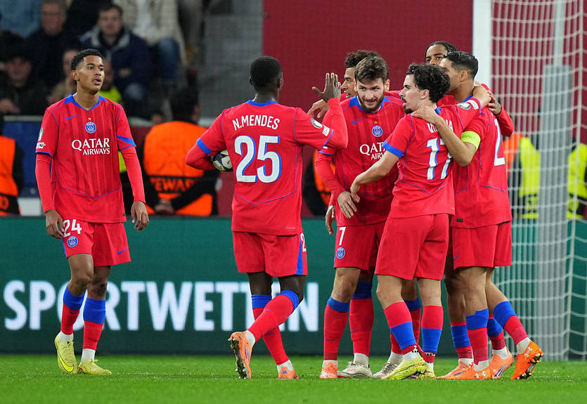 ПСЖ обіграв Байєр і повторив рекорд 1994 року ПСЖ обіграв Байєр і повторив рекорд 1994 року