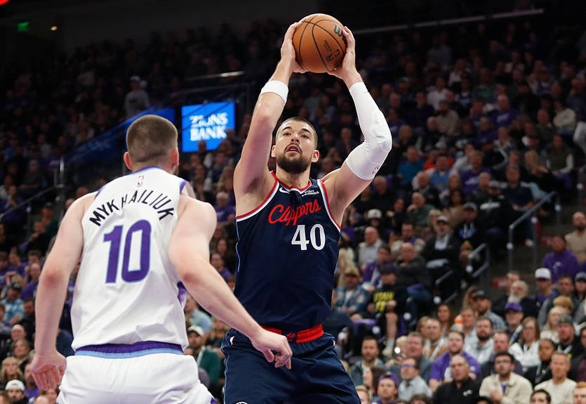 Михайлюк із класною реалізацією допоміг Юті несподівано обіграти Кліпперс