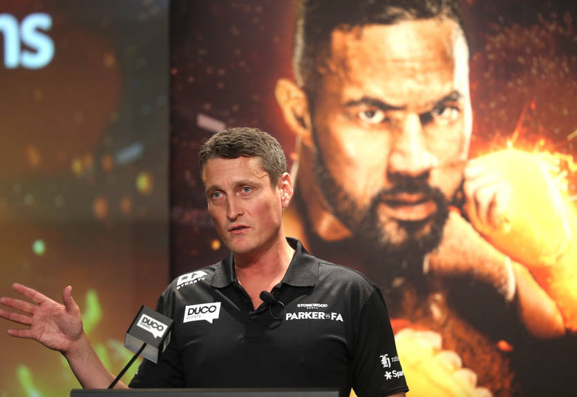 "Думаю, він чесний хлопець": Промоутер Паркера закликав Усика прийняти бій "Думаю, він чесний хлопець": Промоутер Паркера закликав Усика прийняти бій