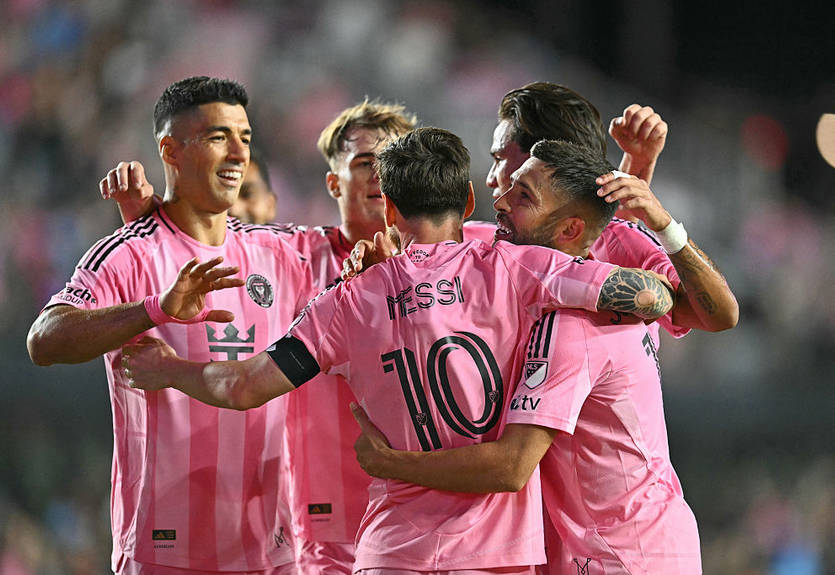 Интер Майами с дублем Месси победил Нэшвилл на старте плей-офф МЛС