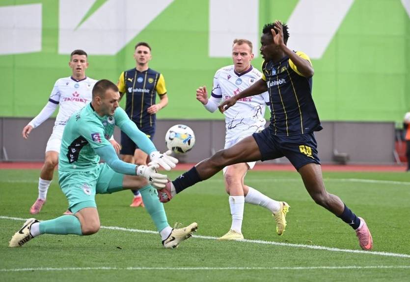 ЛНЗ мінімально переграв Металіст 1925