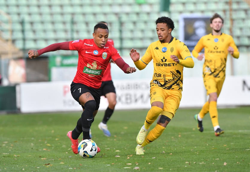 Карпаты и Рух не выявили сильнейшего в львовском дерби