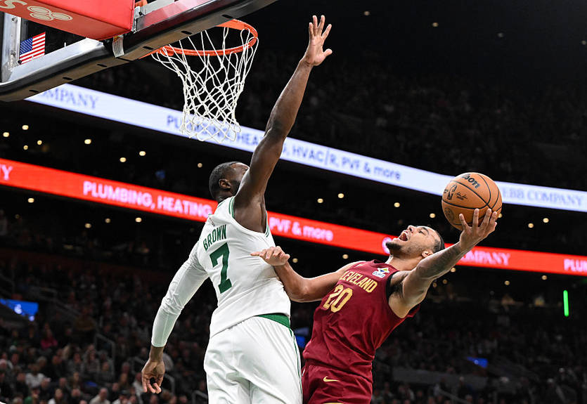 НБА: Бостон обіграв Клівленд, матч Лейкерс - Міннесота завершився переможним баззером