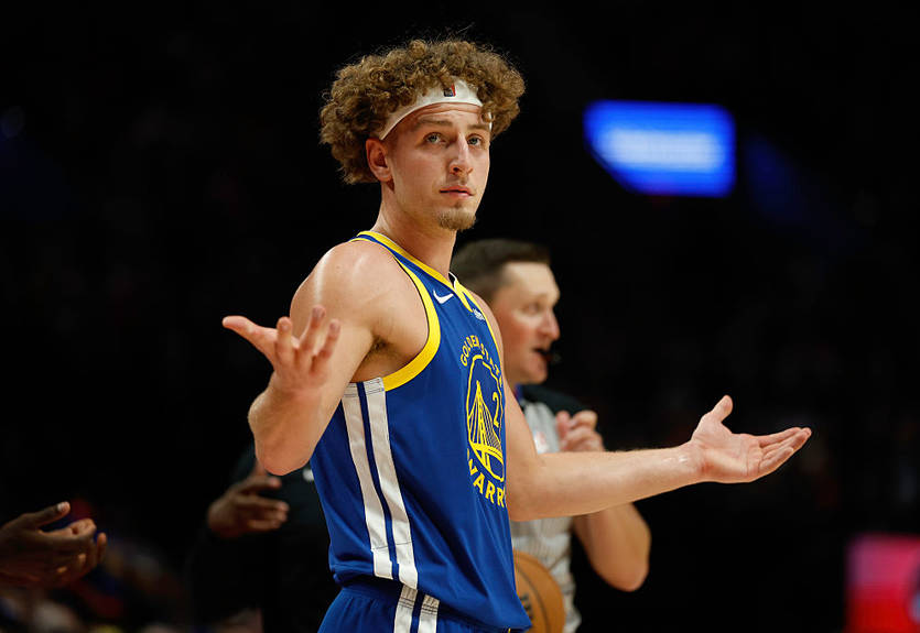 Голден Стэйт пролонгировал ведущего защитника