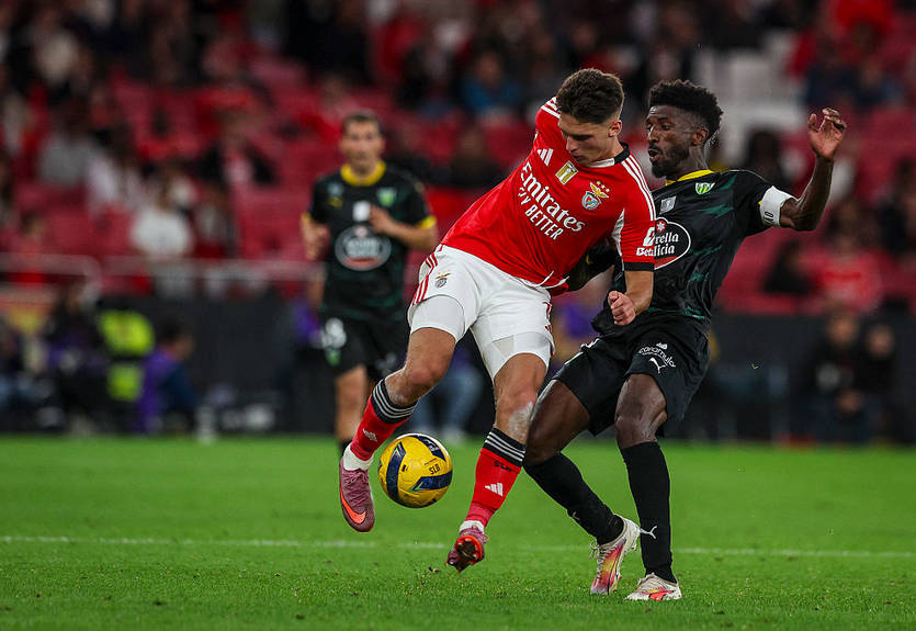 Гол Судакова отменили, но он стал одним из лучших в составе Бенфики