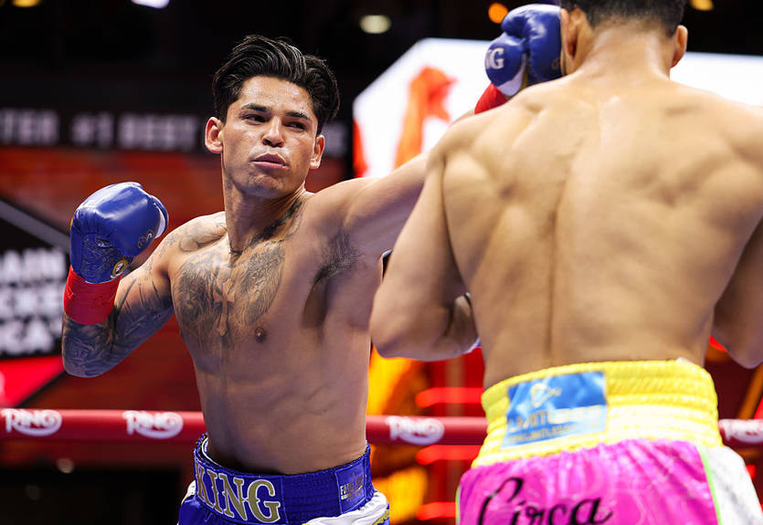 Раян Гарсія веде переговори про титульний бій