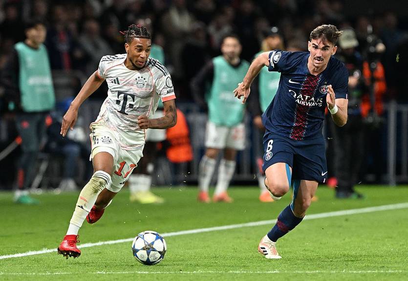 Баварія продовжила серію перемог, обігравши ПСЖ у Парижі Баварія продовжила серію перемог, обігравши ПСЖ у Парижі