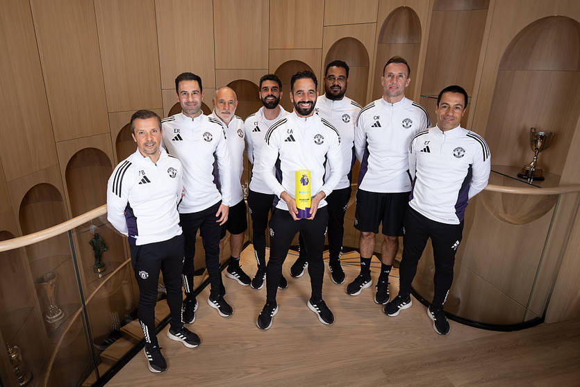 Рубен Аморим (в центре) / Getty Images