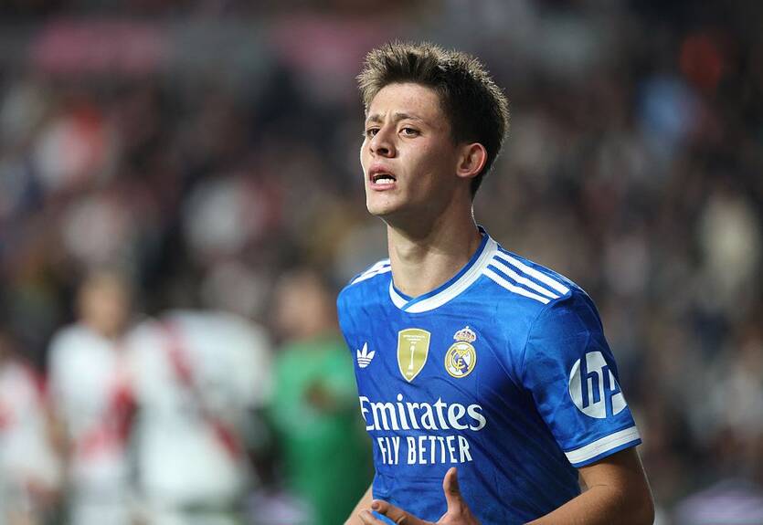 Реал Мадрид має намір зберегти в команді турецького півзахисника