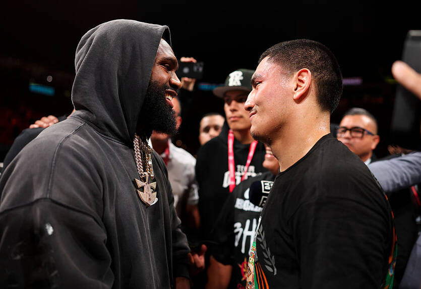 "Тут і думати не треба": Промоутер Енніса заявив про готовність влаштувати бій з Ортісом