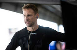 Баттон: Забавно, что теперь почти все болеют за Макса