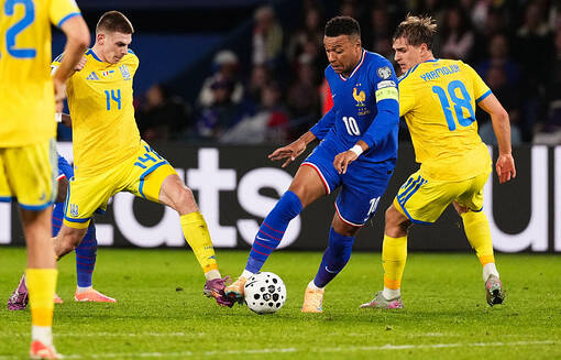 Ноль ударов в створ: Украина была разбита Францией в отборе ЧМ-2026 - видео матча