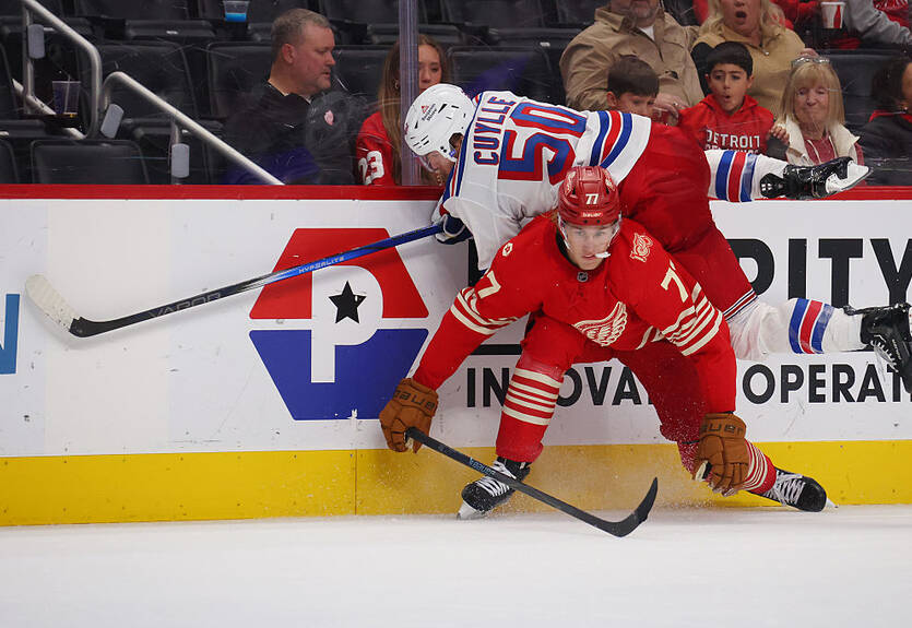 НХЛ: Айлендерс поступилися Колорадо, Детройт переграв Рейнджерс