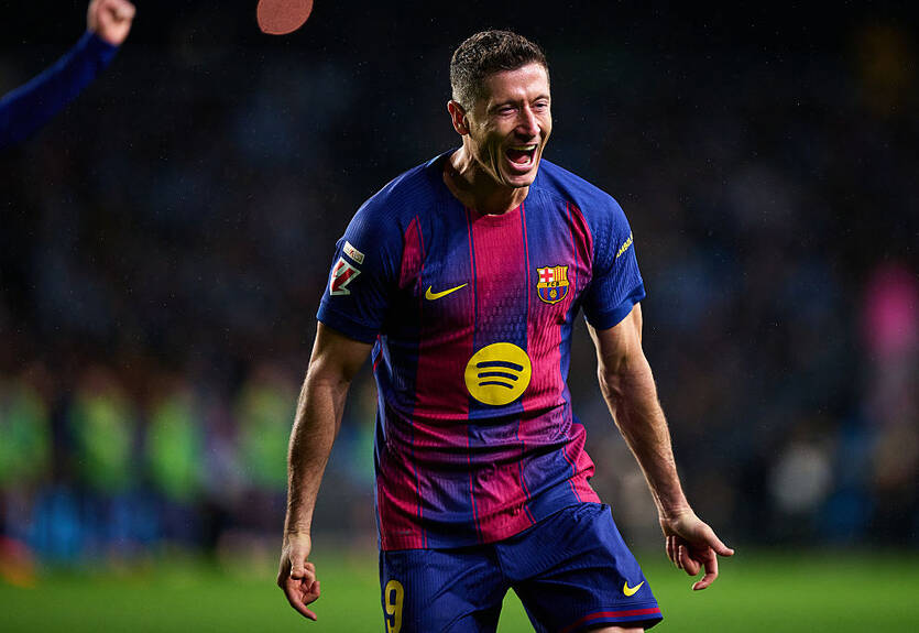 Стало известно, почему Барселона умоляла Левандовски не забивать в концовке сезона