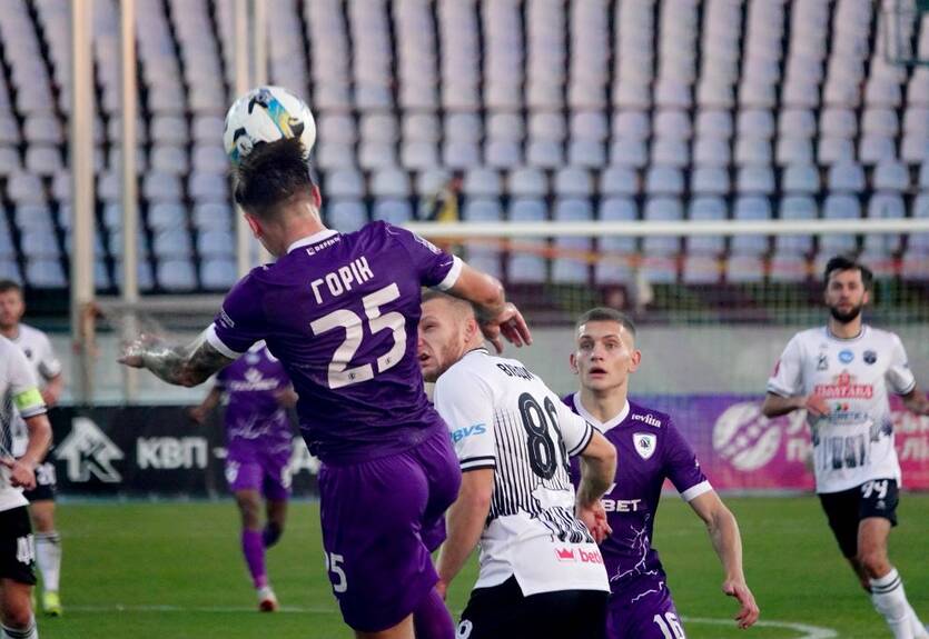 ЛНЗ переиграл Полтаву с дублем Обаха