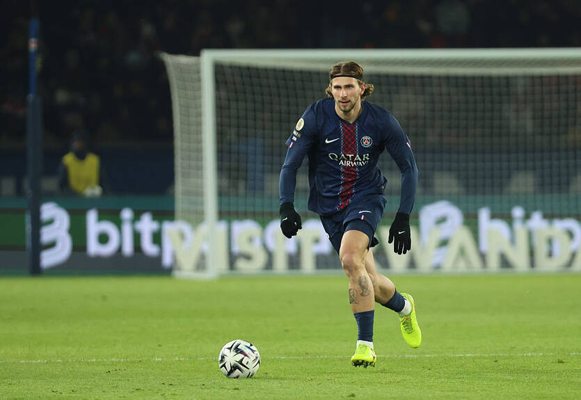 Забарний показав клас у матчі з Гавром