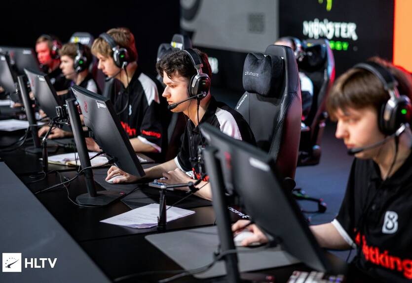 B8 переграли росіян у третьому раунді StarLadder Budapest Major 2025