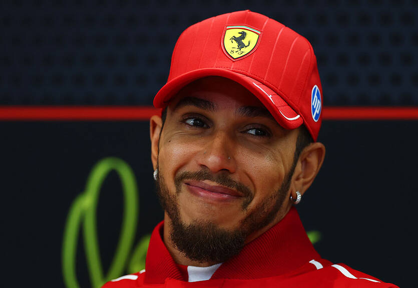 Льюис Хэмилтон объяснил, почему не жалеет о переходе в Феррари
