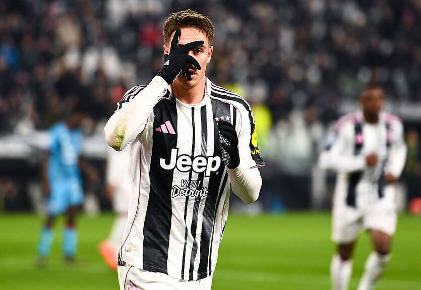 Дубль Йилдиза приніс Ювентусу три очки