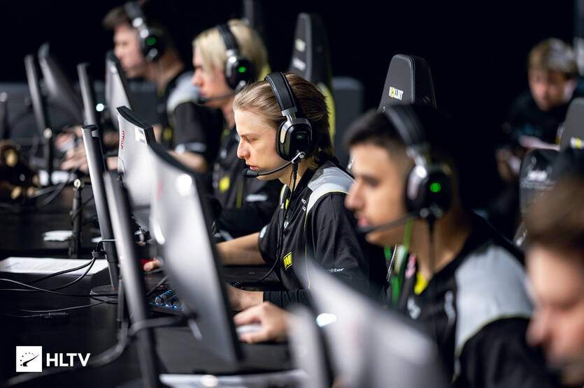 NaVi / HLTV