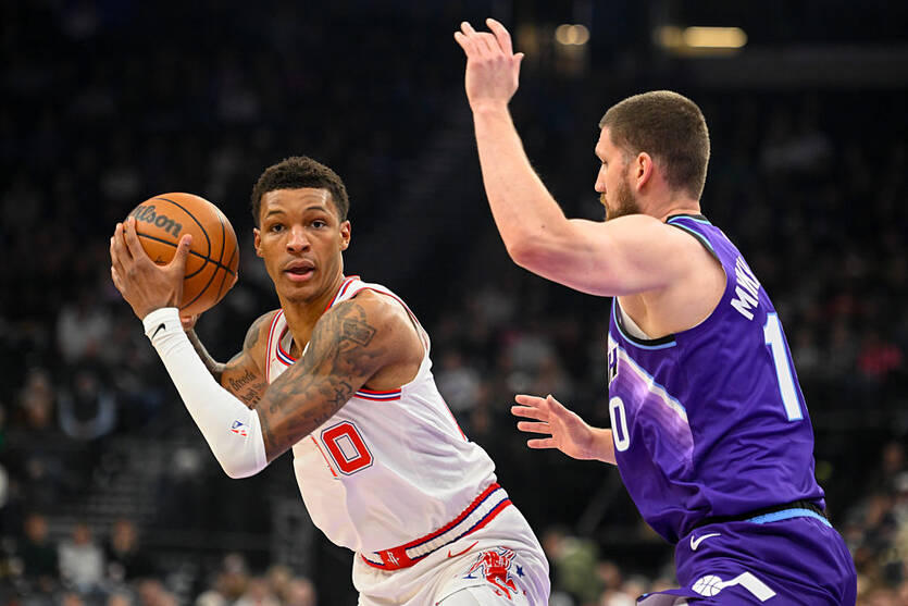 Юта с Михайлюком обыграла Хьюстон / Getty Images