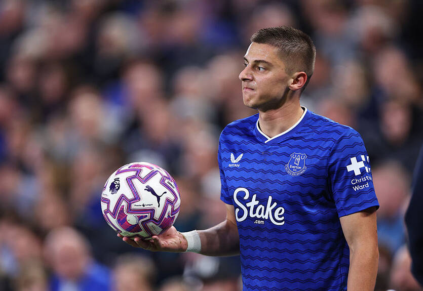 Евертон збирається обміняти Миколенка в інший клуб АПЛ