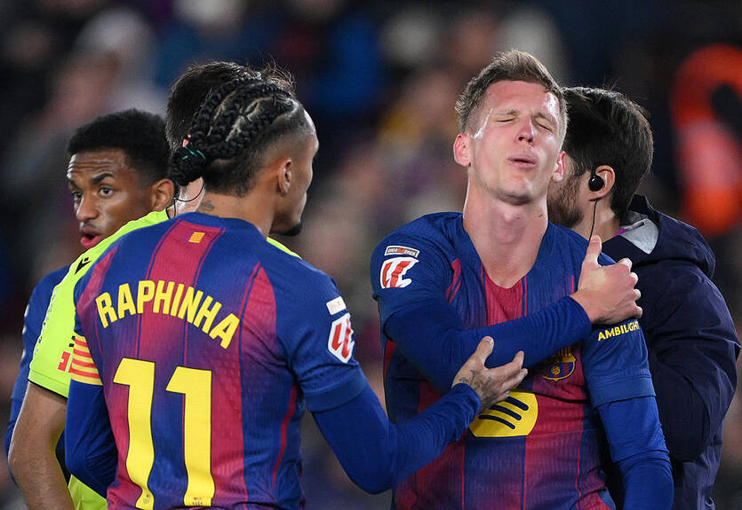 Барселона назвала срок восстановления Дани Ольмо