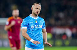 Наполи остался без очередного хавбека