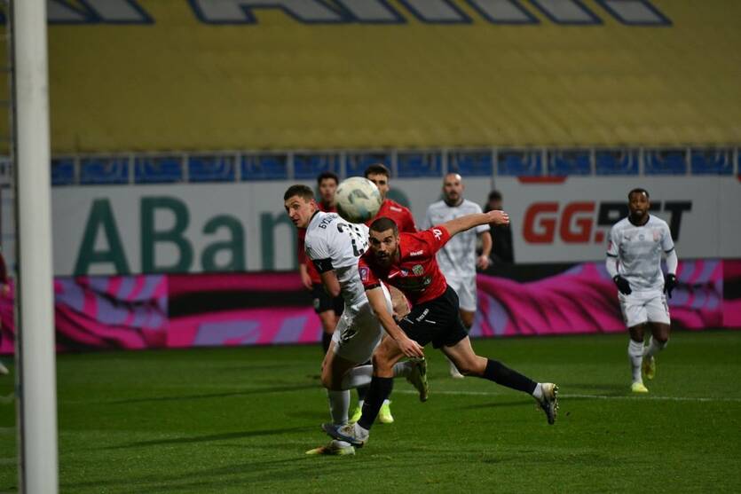 Заря – Карпаты / ФК Заря