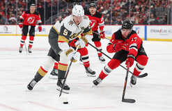 НХЛ: Анахайм дожал Вашингтон, Вегас обыграл Нью-Джерси НХЛ: Анахайм дожал Вашингтон, Вегас обыграл Нью-Джерси