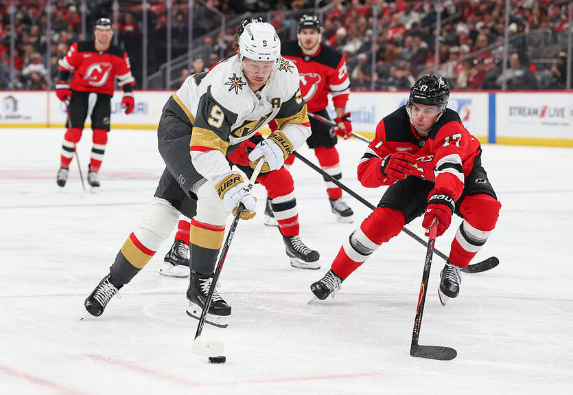 НХЛ: Анахайм дожал Вашингтон, Вегас обыграл Нью-Джерси