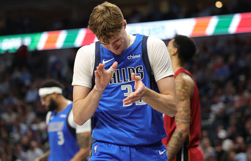 Купер Флэгг стал самым молодым игроком с серией 20+ Купер Флэгг стал самым молодым игроком с серией 20+