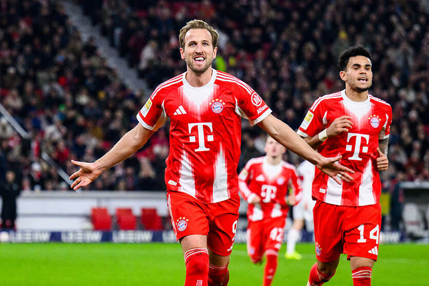 Бавария разгромила Штутгарт / Getty Images